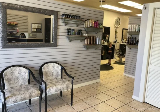 Hair Parlor, Abilene - Photo 3