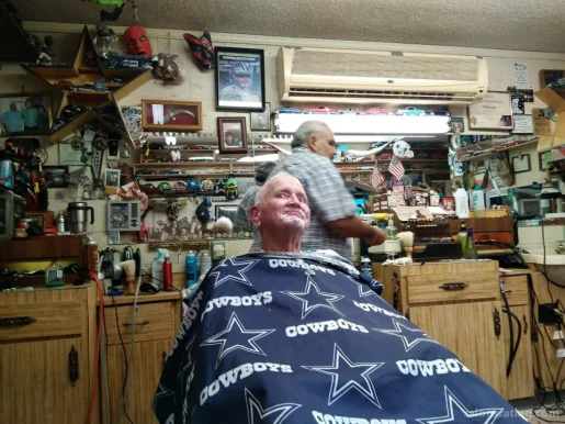 Martinez Barber Shop, Abilene - Photo 1