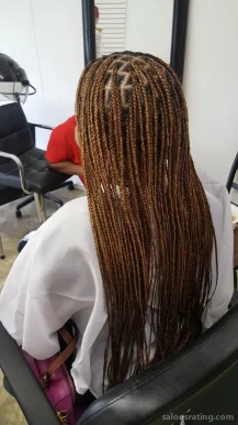 Amy African Hair Braiding, Akron - Photo 1
