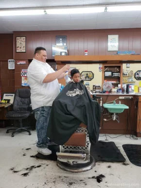 Randy's Barber Shop, Albuquerque - Photo 4