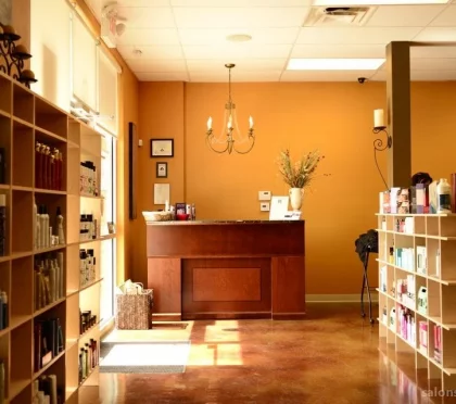 San Marle Salon – Hairstyling near me in Willow Wood