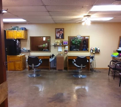 Style Connection Salon – Hairdressing parlor near me in Albuquerque