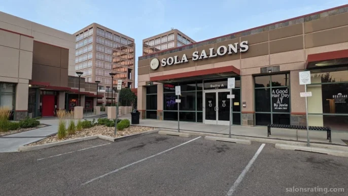 Sola Salon Studios, Albuquerque - Photo 2