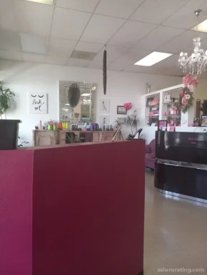 Tiara's Hair Salon, Albuquerque - Photo 1