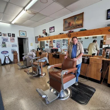 Wayne's Whistle Stop Barbershop, Amarillo - Photo 2
