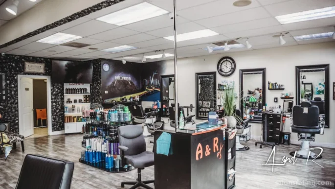 A&R Scissors Barbers & Hair Salon, Anaheim - Photo 4
