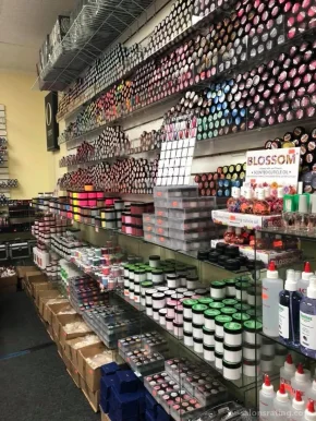 SoCal Nails Supply, Anaheim - Photo 6