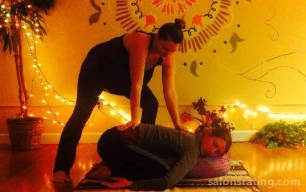 Mai Thai Yoga Massage, Ann Arbor - 