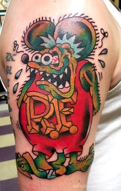 Lucky Monkey Tattoo Parlour, Ann Arbor - Photo 2