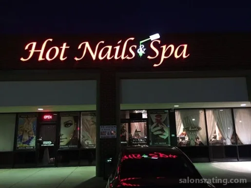Hot Nails & Spa, Arlington - Photo 3