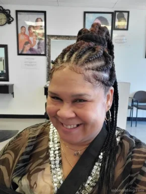 Mame Diarra African Hair Braiding, Arlington - Photo 3