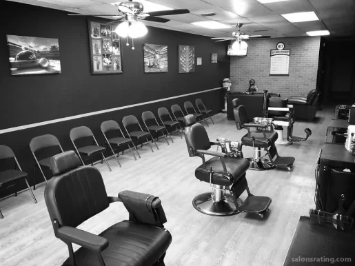 817 Barbershop, Arlington - Photo 4