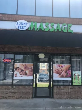 Sunny feet massage, Atlanta - Photo 3