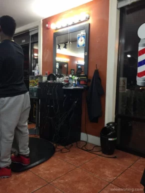 Rocky's Barbershop, Atlanta - Photo 5