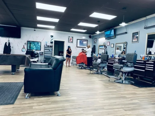 Loyals Barber Shop, Aurora - Photo 3