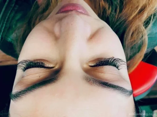 Siri Eyebrow Threading & Eyelashes, Austin - Photo 8