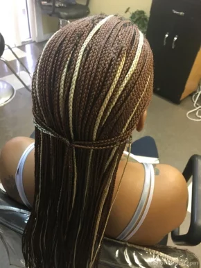 Charm's African Hair Braiding & Weaving, Austin - Photo 2