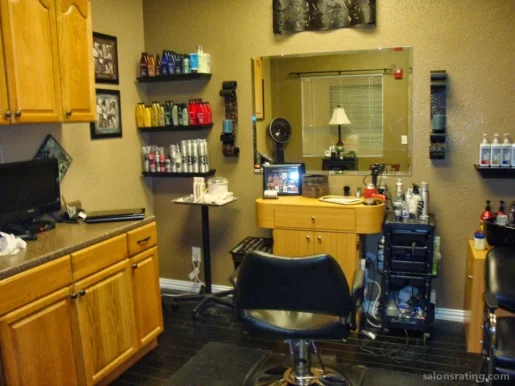 Tanglez Hair Salon- Alisha Repich, Austin - Photo 4