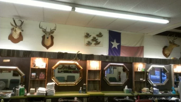 Sportsman's Barber Shop, Austin - Photo 5