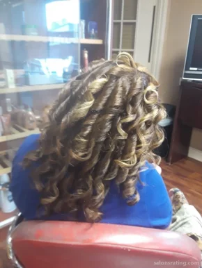 Lupita’s Hair Salon, Austin - Photo 1