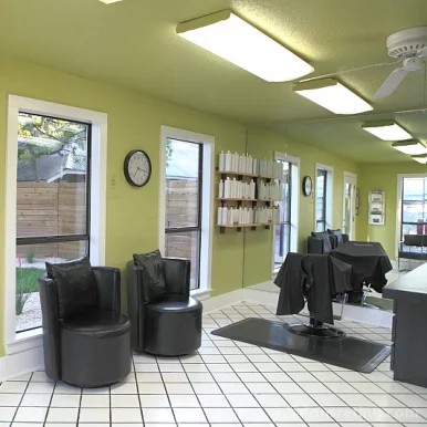 Cut Loose Hair Salon, Austin - Photo 6