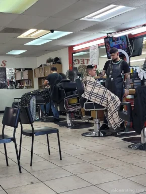 Aztecas Barber Shop, Bakersfield - Photo 4