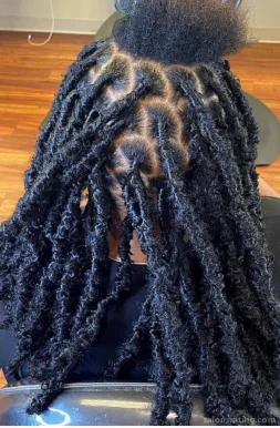 A.OMON African Hair Braiding, Baltimore - Photo 4