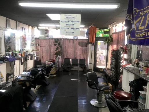 T.G.Q. CUTZ BarberShop, Baltimore - Photo 2