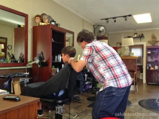 Brocato Hair Salon, Baton Rouge - Photo 4