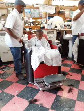 Webb's Barber Shop, Baton Rouge - Photo 2