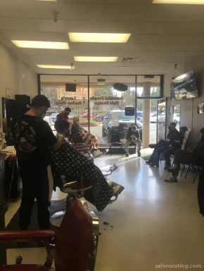 Larry's Barber Shop, Bellevue - Photo 3