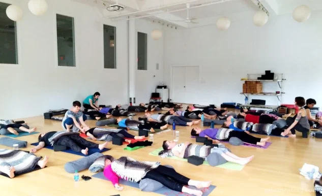 JP Centre Yoga, Boston - Photo 7