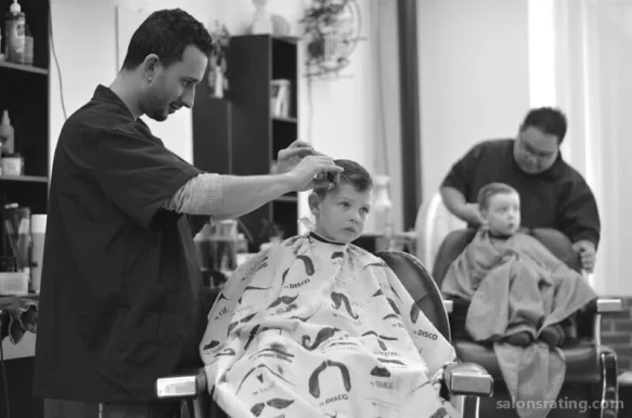 Brighton Barbers (inside michaels barbershop ask for( Felix appointments only), Boston - Photo 6