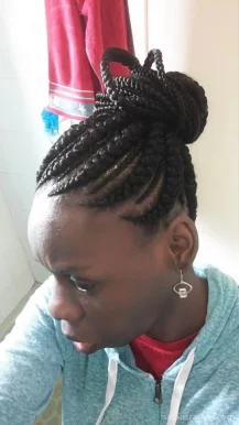 Linda's African Hair Braiding, Boston - Photo 3