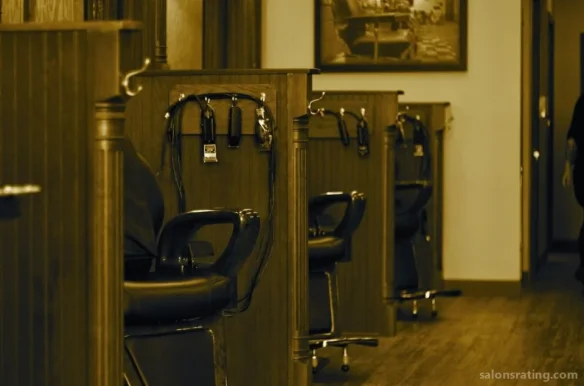 Roosters Men's Grooming Center, Carlsbad - Photo 2