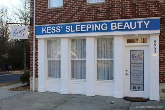Kess' Sleeping Beauty, Charlotte - Photo 3