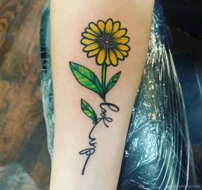 Rose Marie Tattoo, Charlotte - Photo 2