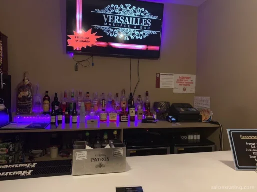 Versailles Massage and Bar, Chicago - Photo 5