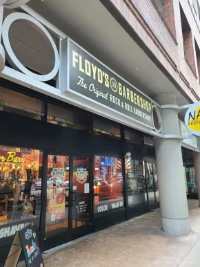 Floyd's 99 Barbershop, Chicago - Photo 5