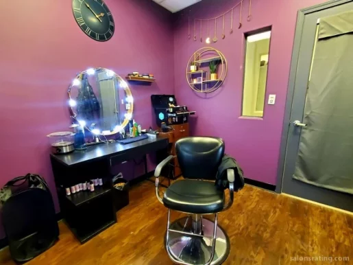 Hair Studio M at Phenix Salon Suites, Chicago - Photo 4