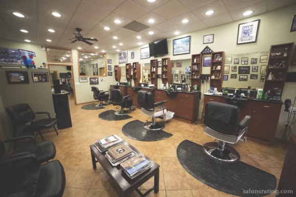 Vince & Gino's Hair Design And Barber Shop, Chicago - Photo 4