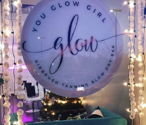 You Glow Girl, Chicago - Photo 2