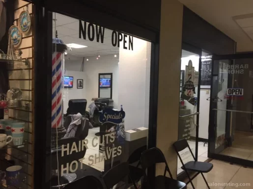 The Barber Shop at O'Hare Airport, Chicago - Photo 3