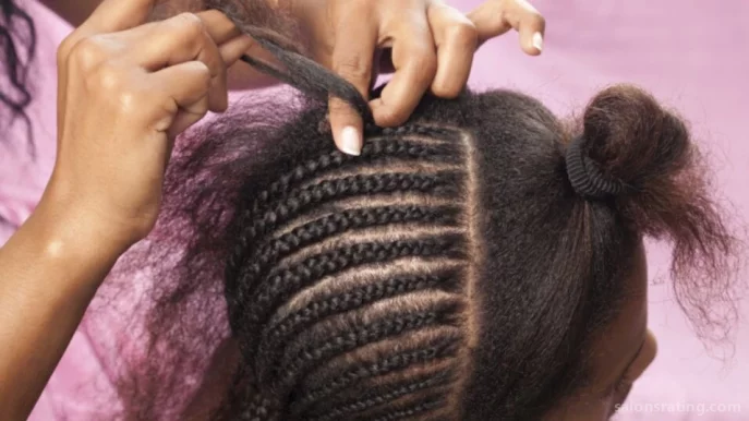 Tina African Hair Braiding, Chicago - Photo 4