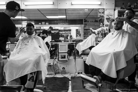 Andres Barber Shop, Chicago - Photo 2