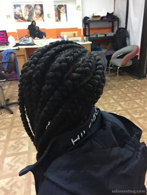 G G African Hair Braiding, Chicago - Photo 4