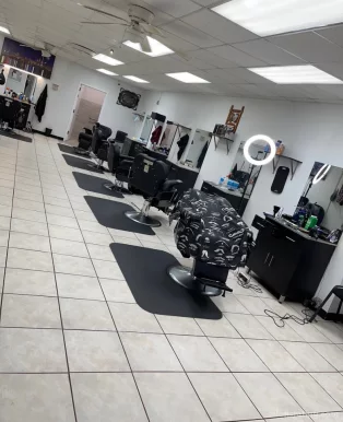 Habibi Cuts Barbershop, Chicago - Photo 5