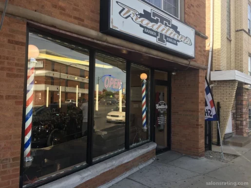 Traditions Barber Parlor II, Chicago - Photo 7