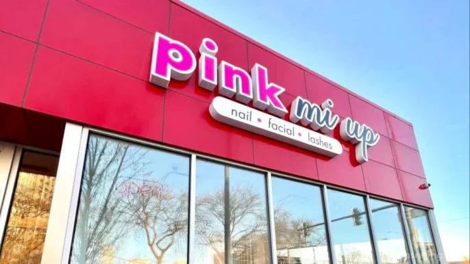Pink Mi Up, Chicago - Photo 3