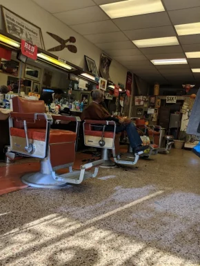Joyce's Barber Shop, Chicago - Photo 2